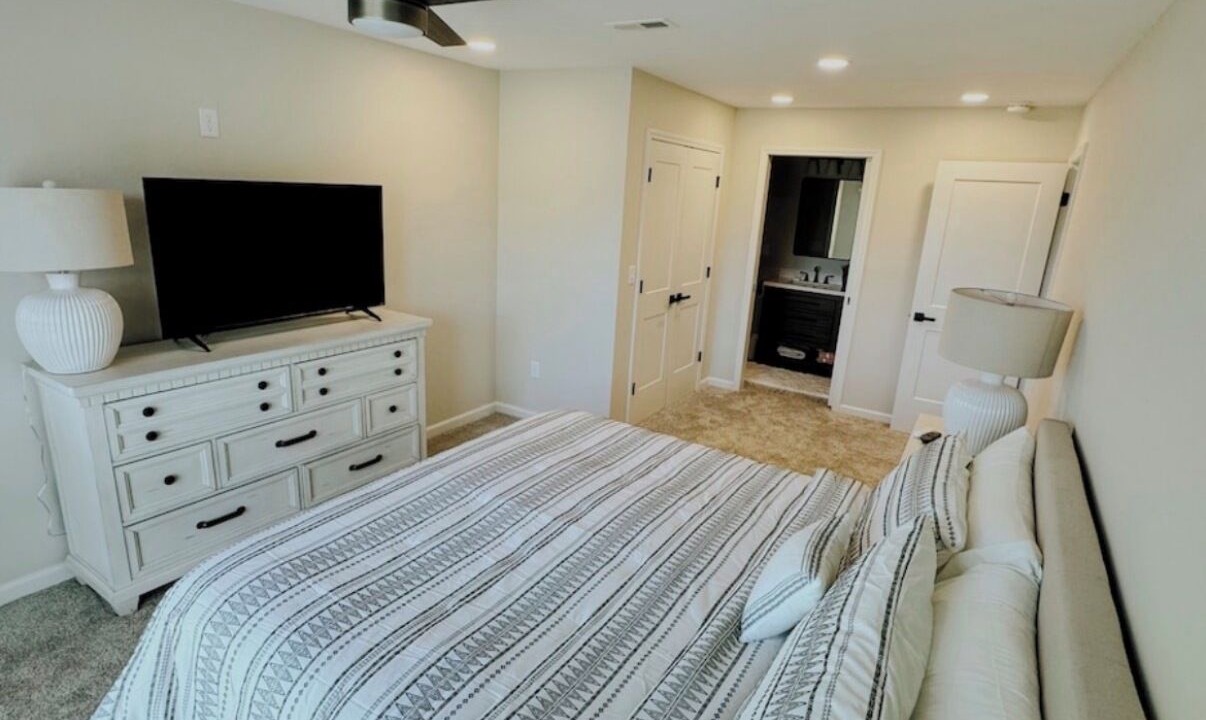 Photo of Bedroom in Bronston