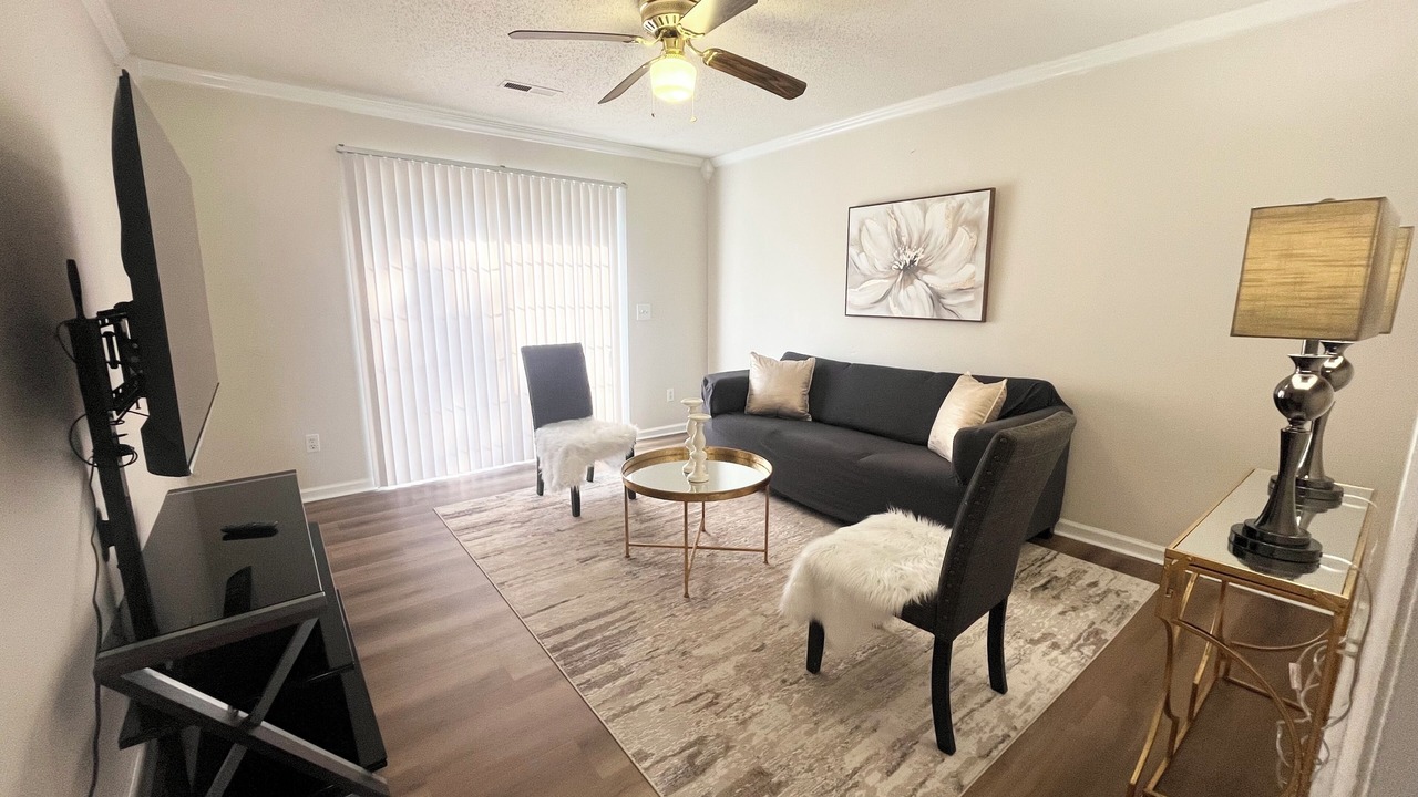Photo of Livingroom in Greensboro