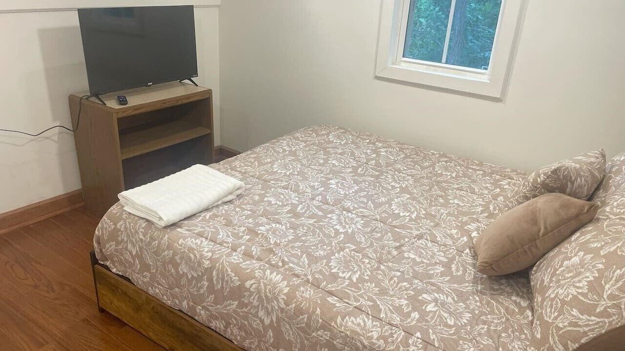 Photo of Bedroom in Summerville
