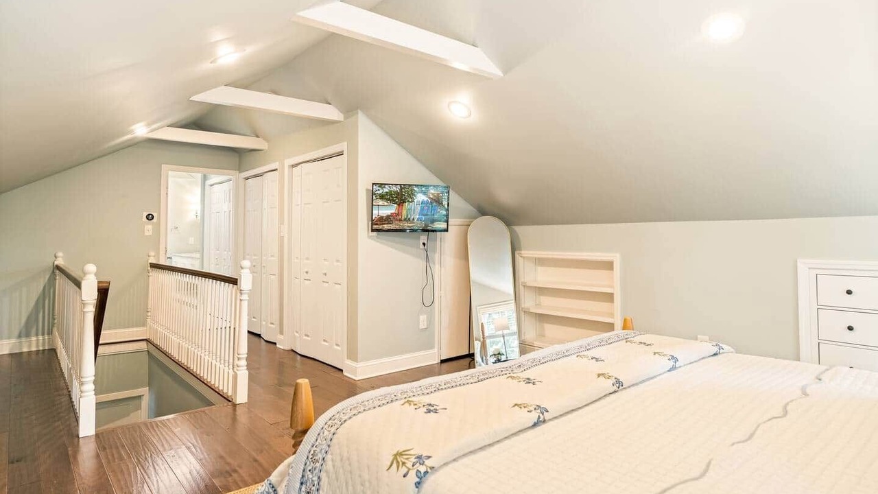 Photo of Bedroom in Knoxville