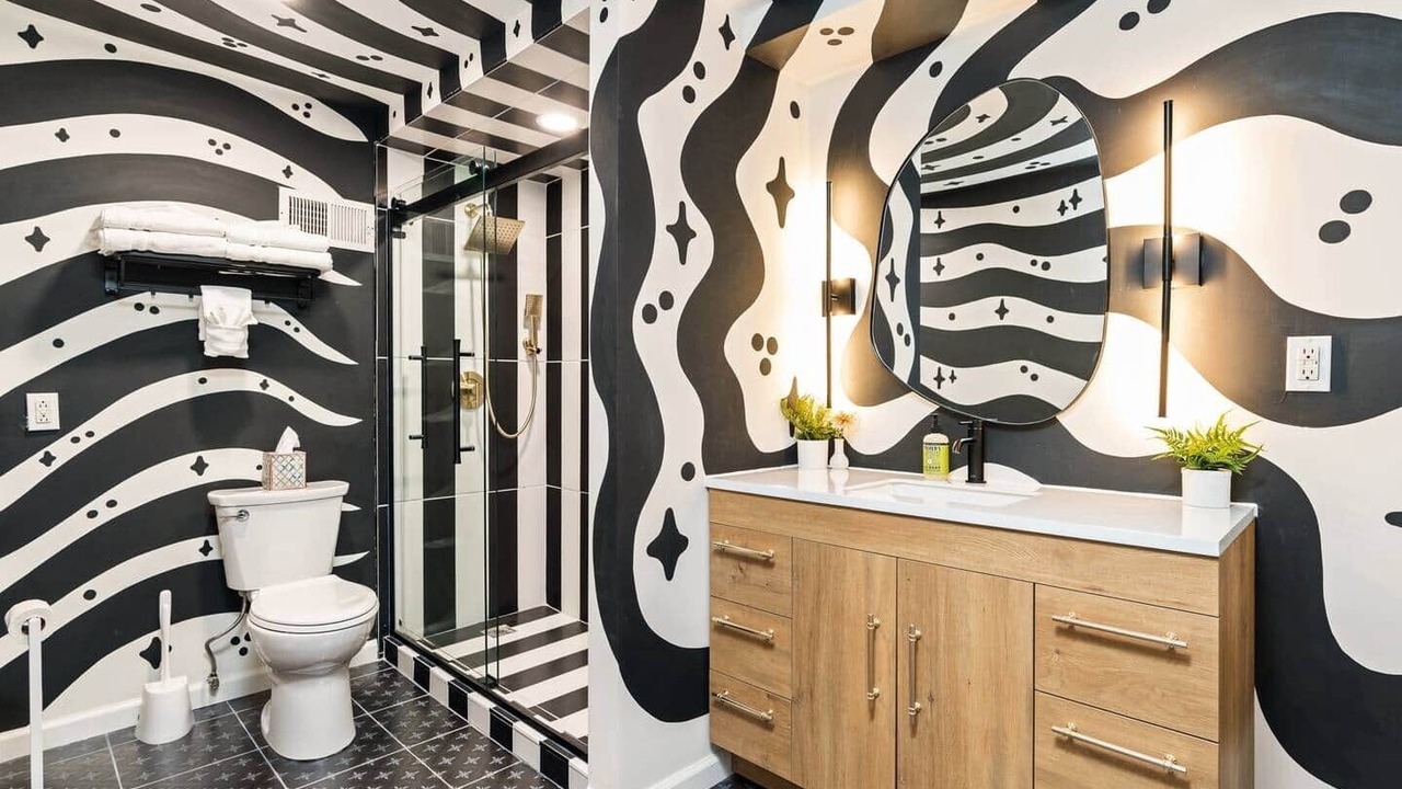 Photo of Bathroom in Downtown Knoxville