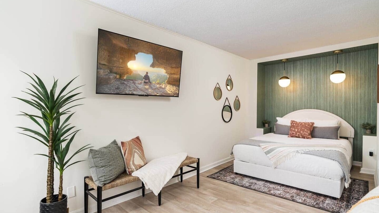 Photo of Bedroom in Downtown Knoxville