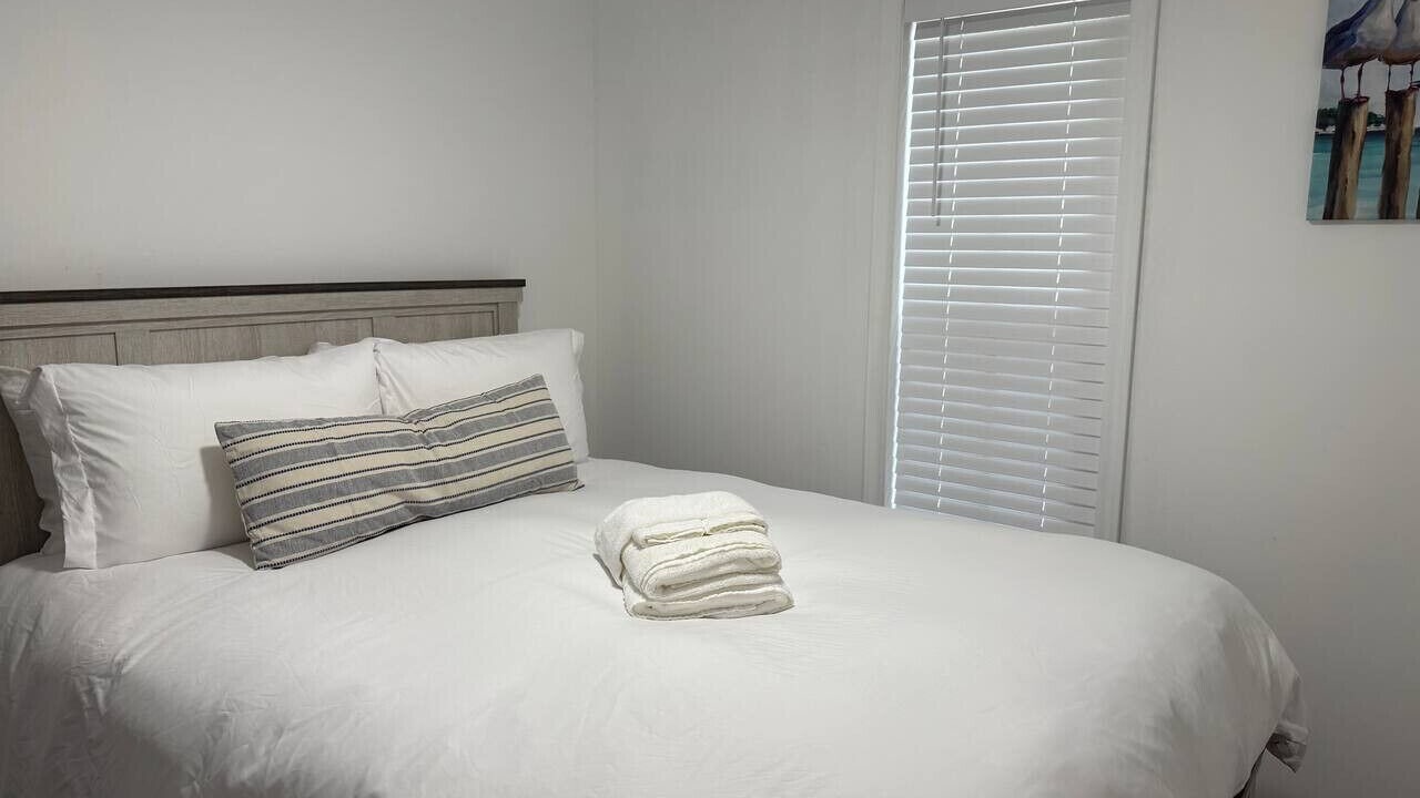 Photo of Bedroom in Minnesott Beach