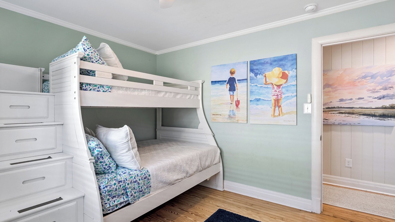 Photo of Bedroom in Wrightsville Beach