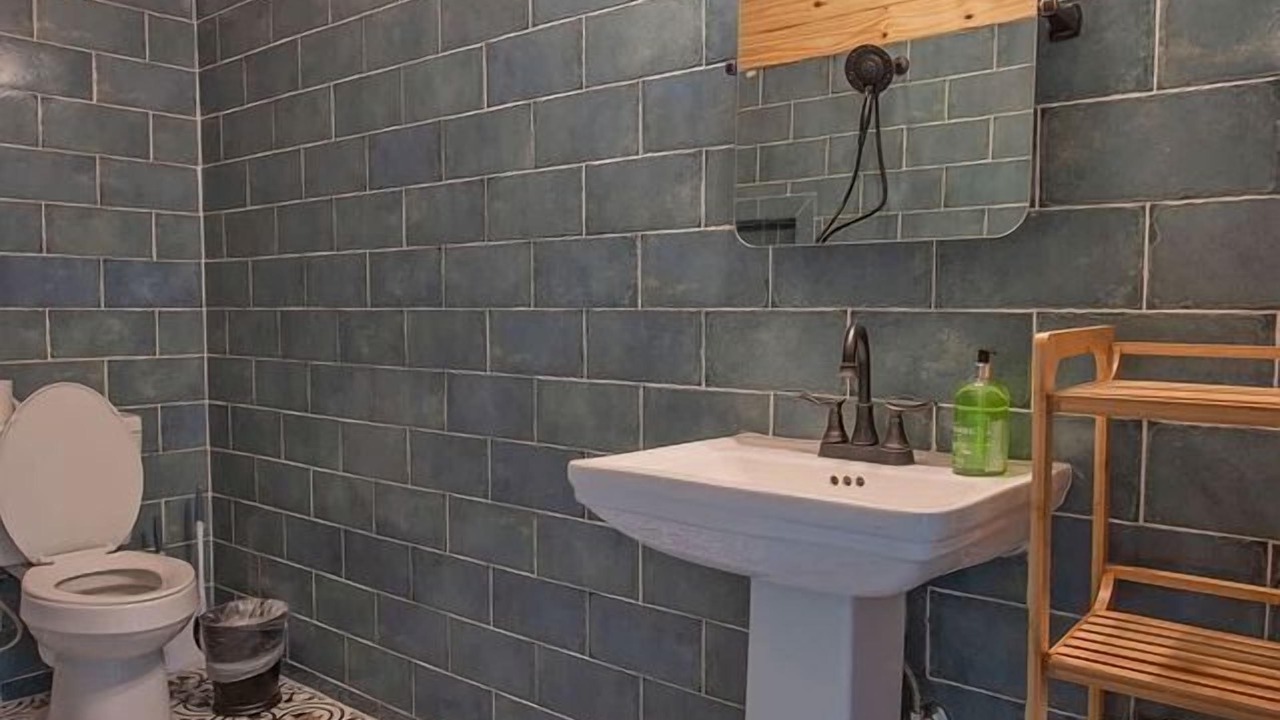 Photo of Bathroom in Benton