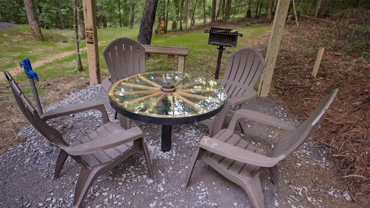 Photo of Outdoor in Benton