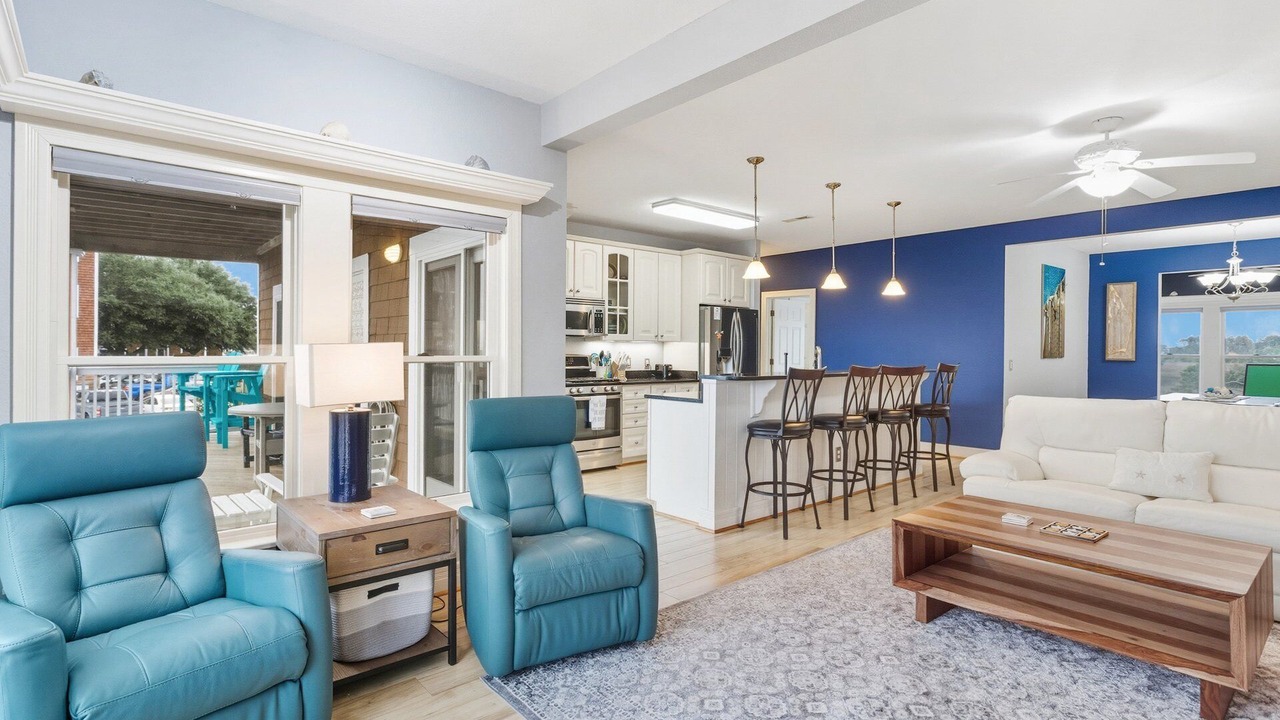 Photo of Livingroom in Manteo