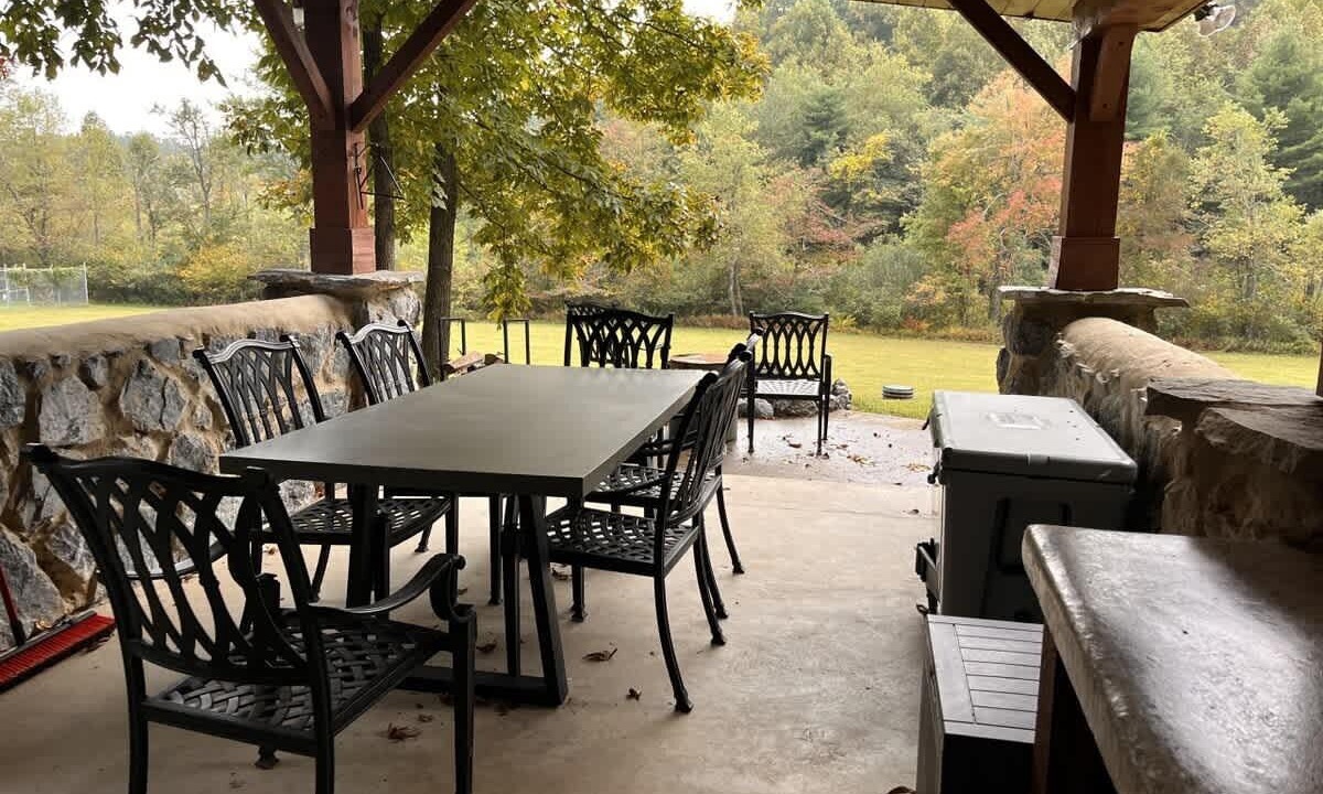 Photo of Outdoor in Floyd