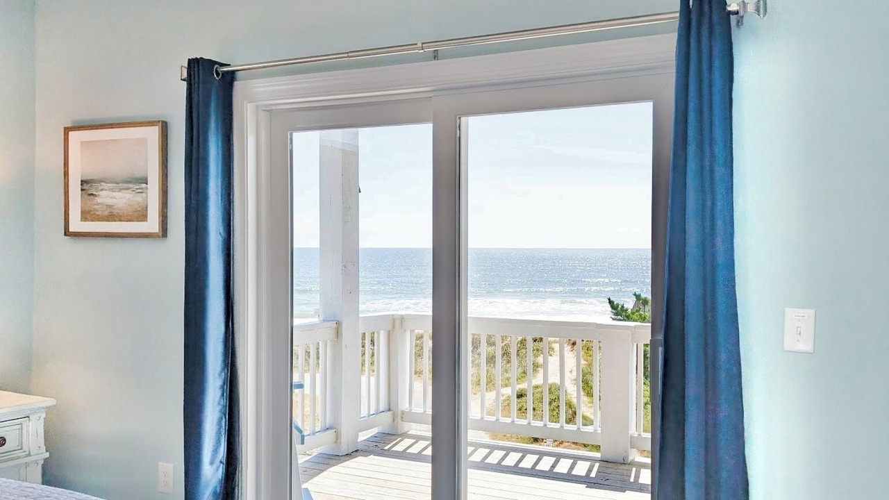 Photo of Bedroom in North Topsail Beach