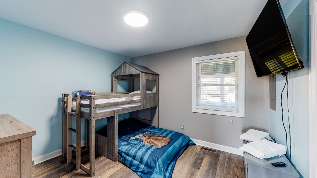 Photo of Bedroom in Southern Shores