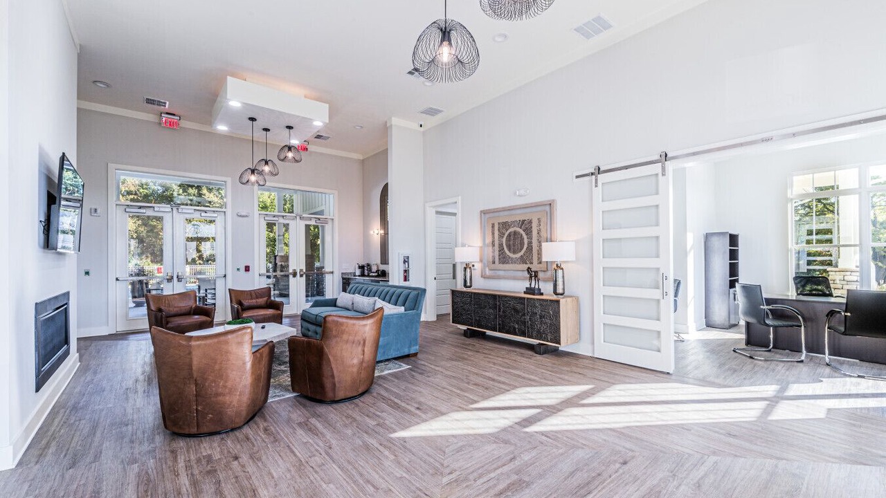 Photo of Livingroom in Elizabethtown