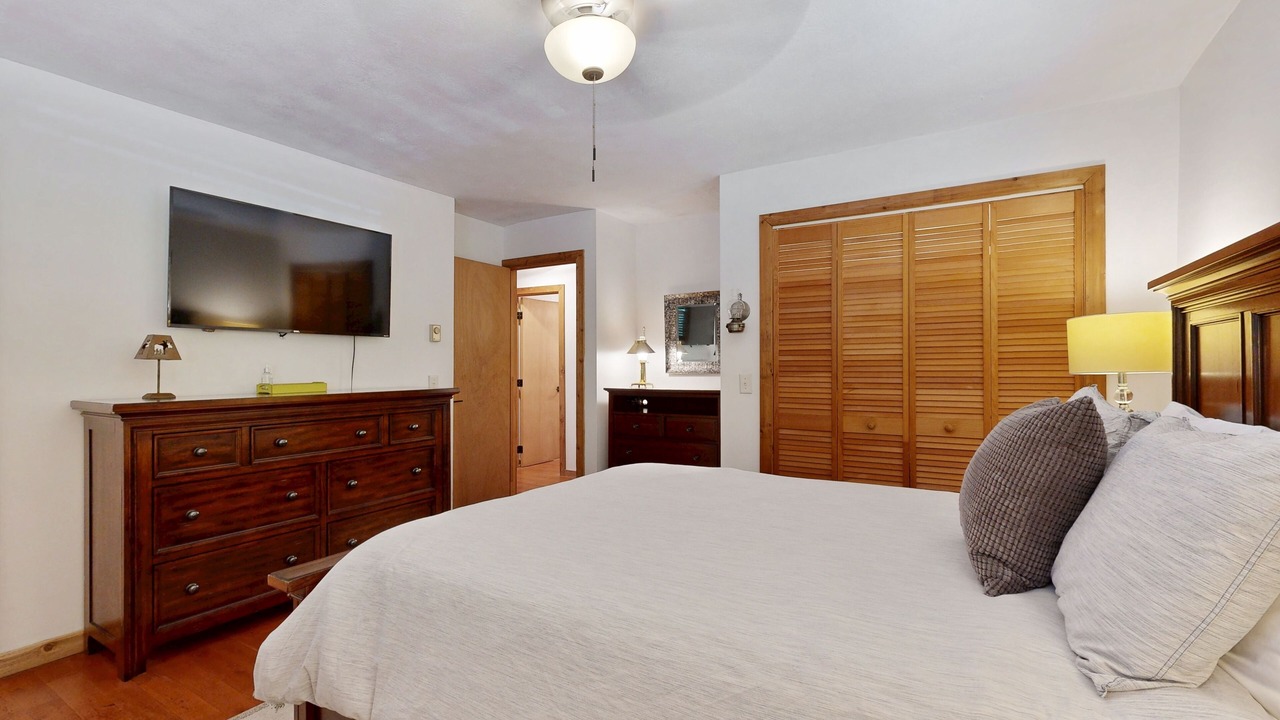 Photo of Bedroom in Waynesville