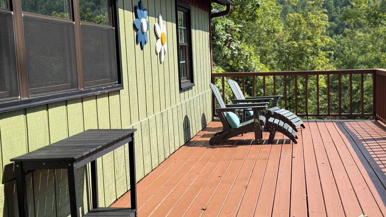 Photo of Patio Balcony in Sloans Valley