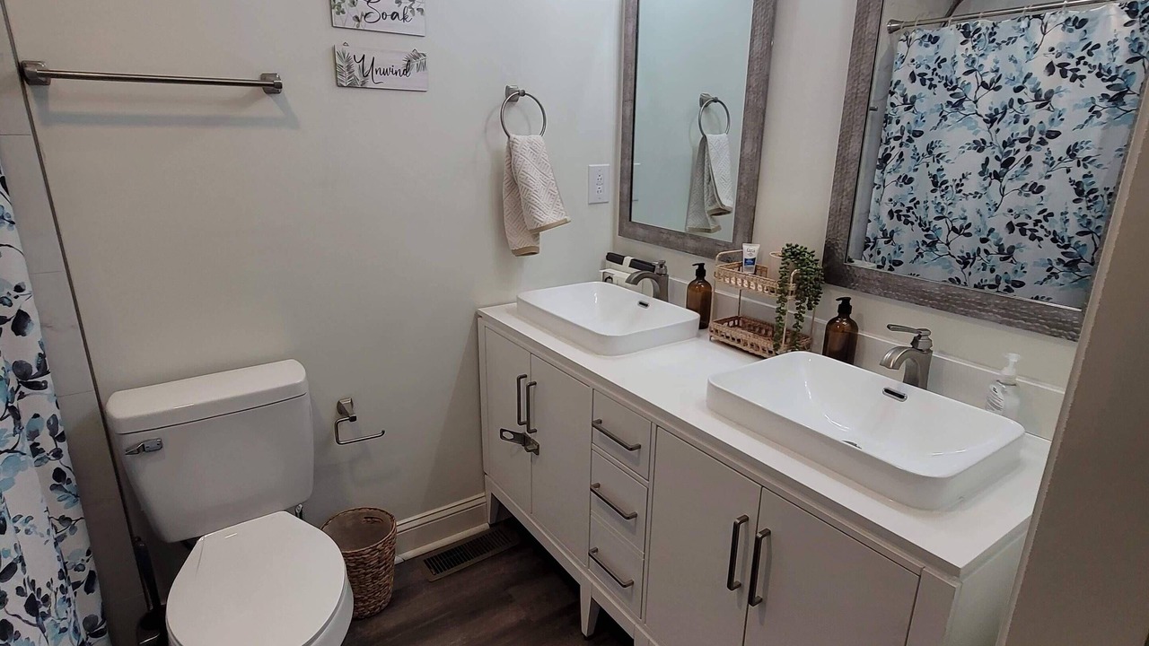 Photo of Bathroom in Paw Creek