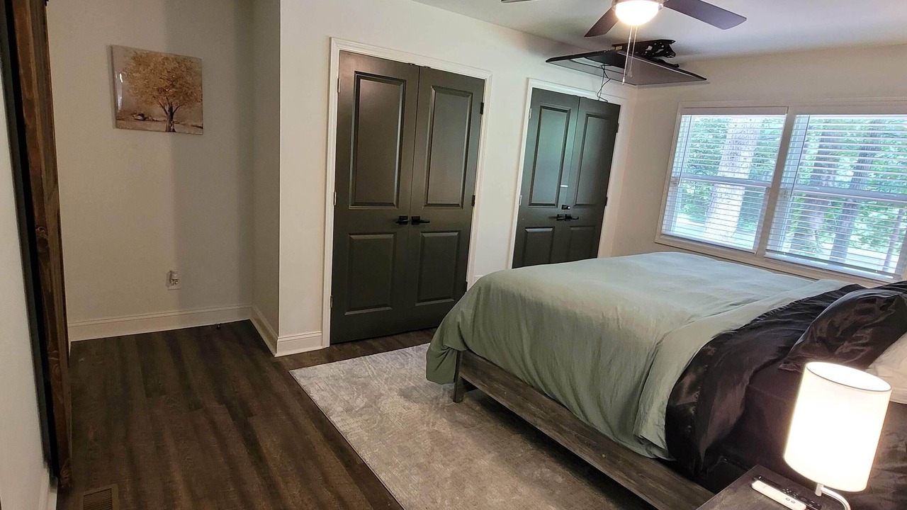 Photo of Bedroom in Paw Creek