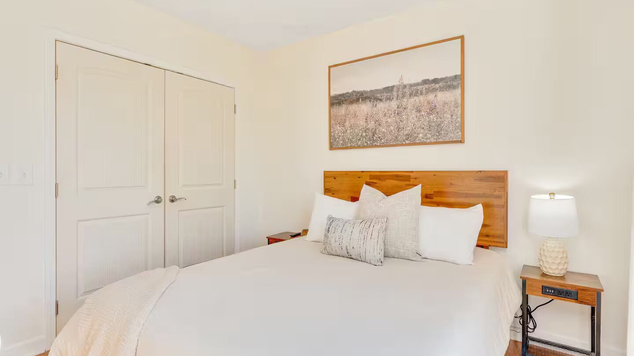 Photo of Bedroom in Trenton