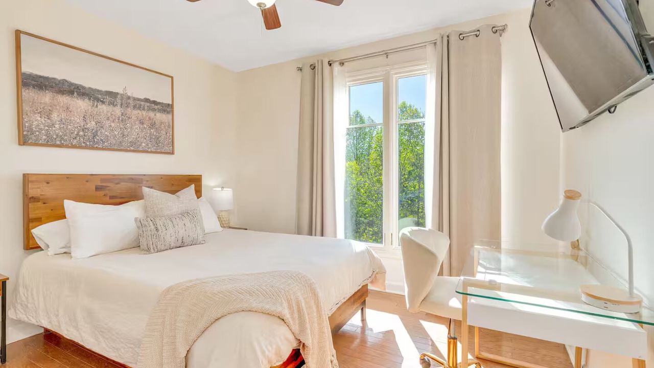 Photo of Bedroom in Trenton