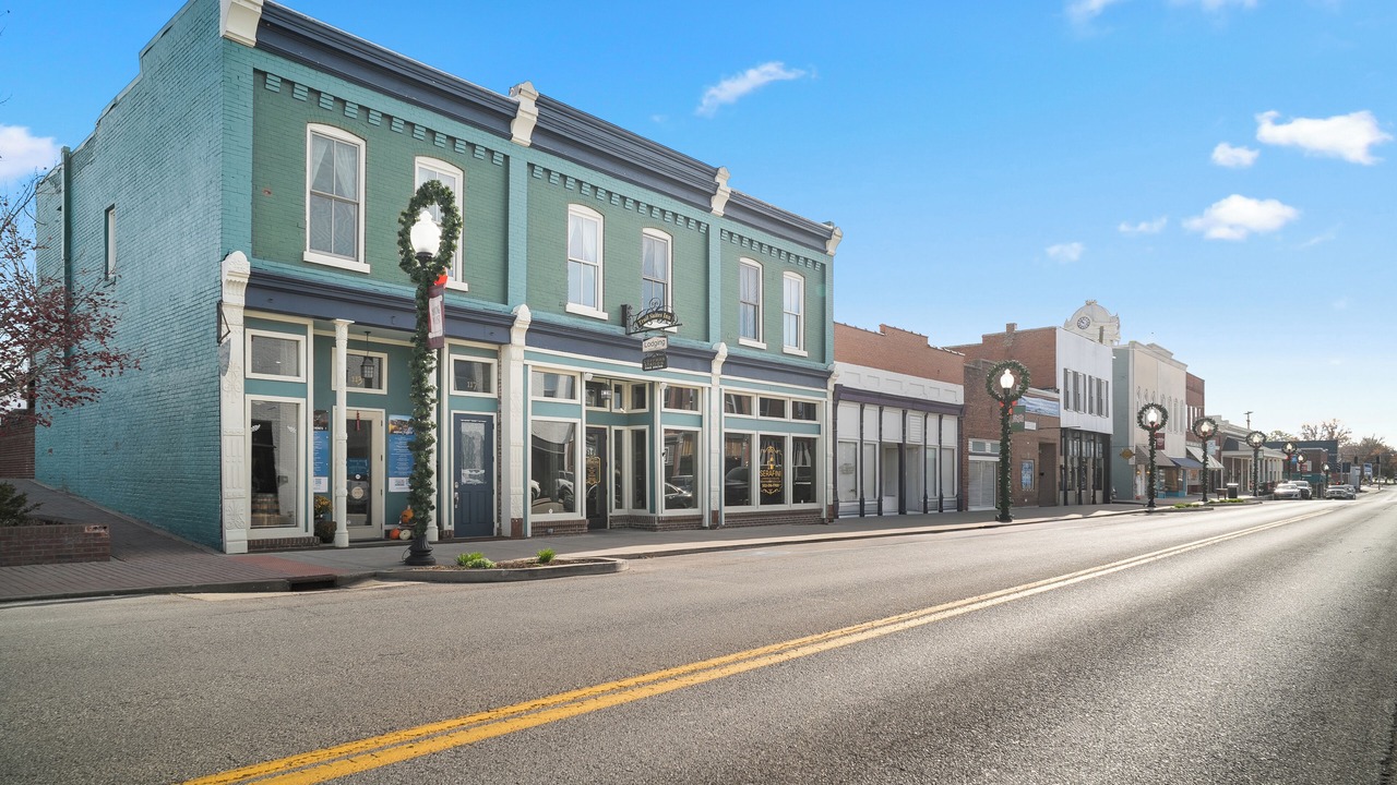 Photo of Outdoor in Lawrenceburg