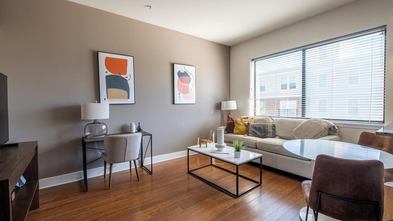 Photo of Livingroom in Church Hill