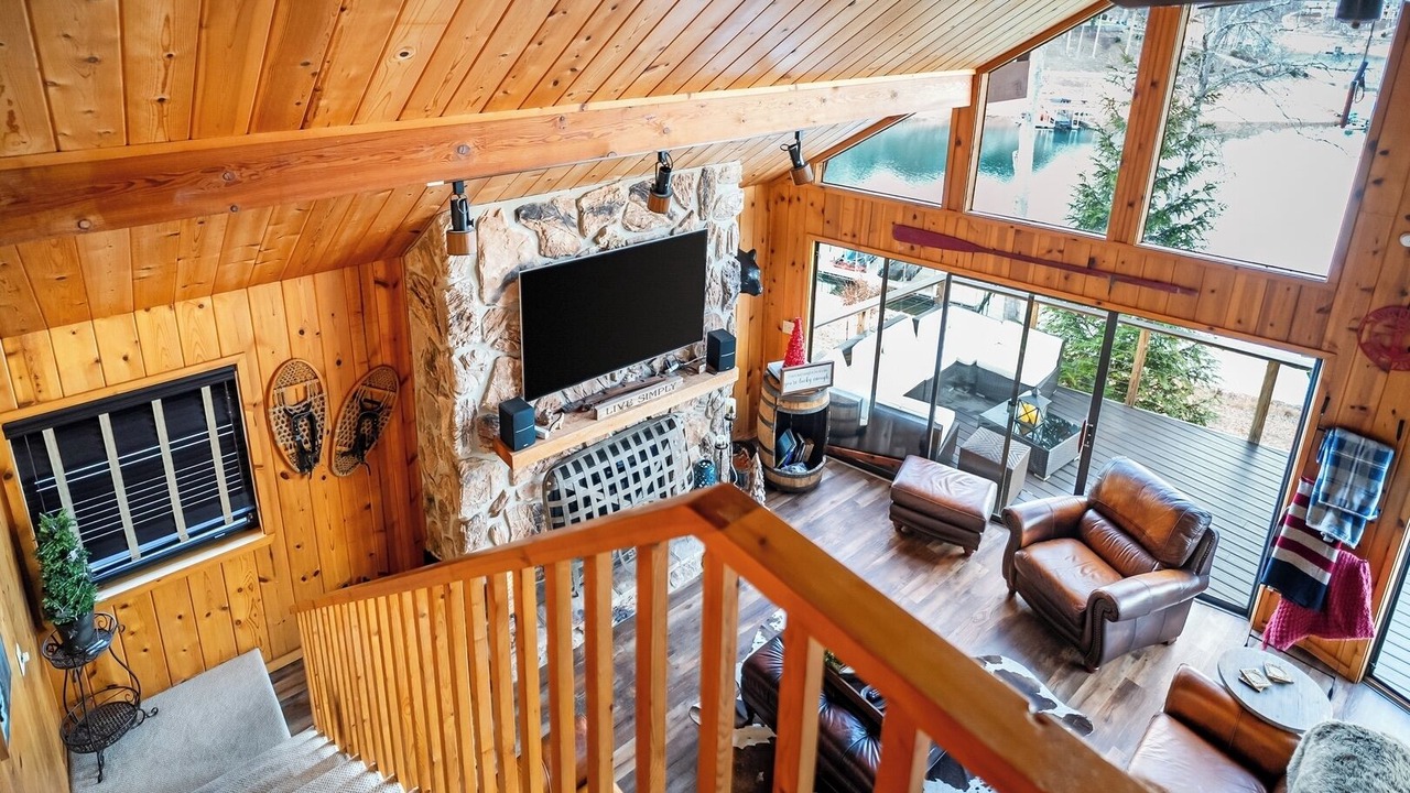 Photo of Livingroom in Big Creek