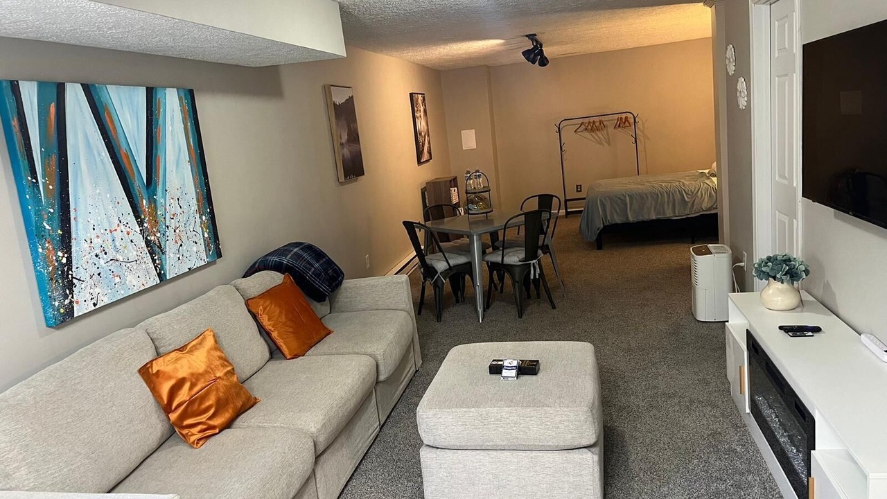 Photo of Livingroom in Radford