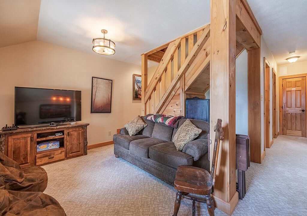 Photo of Livingroom in Waynesville