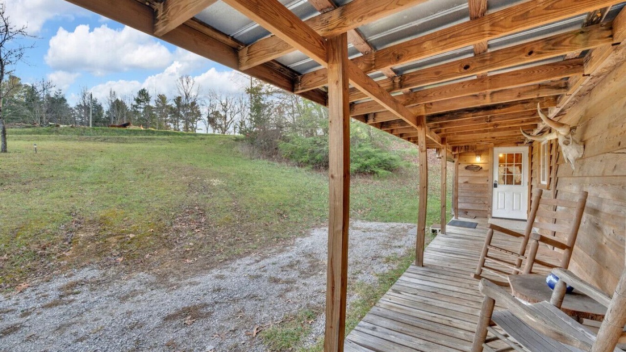 Photo of Patio Balcony in Jamestown