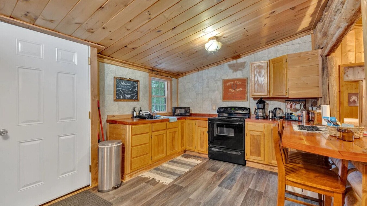 Photo of Kitchen in Jamestown