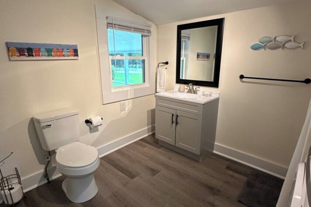 Photo of Bathroom in Myrtle Grove