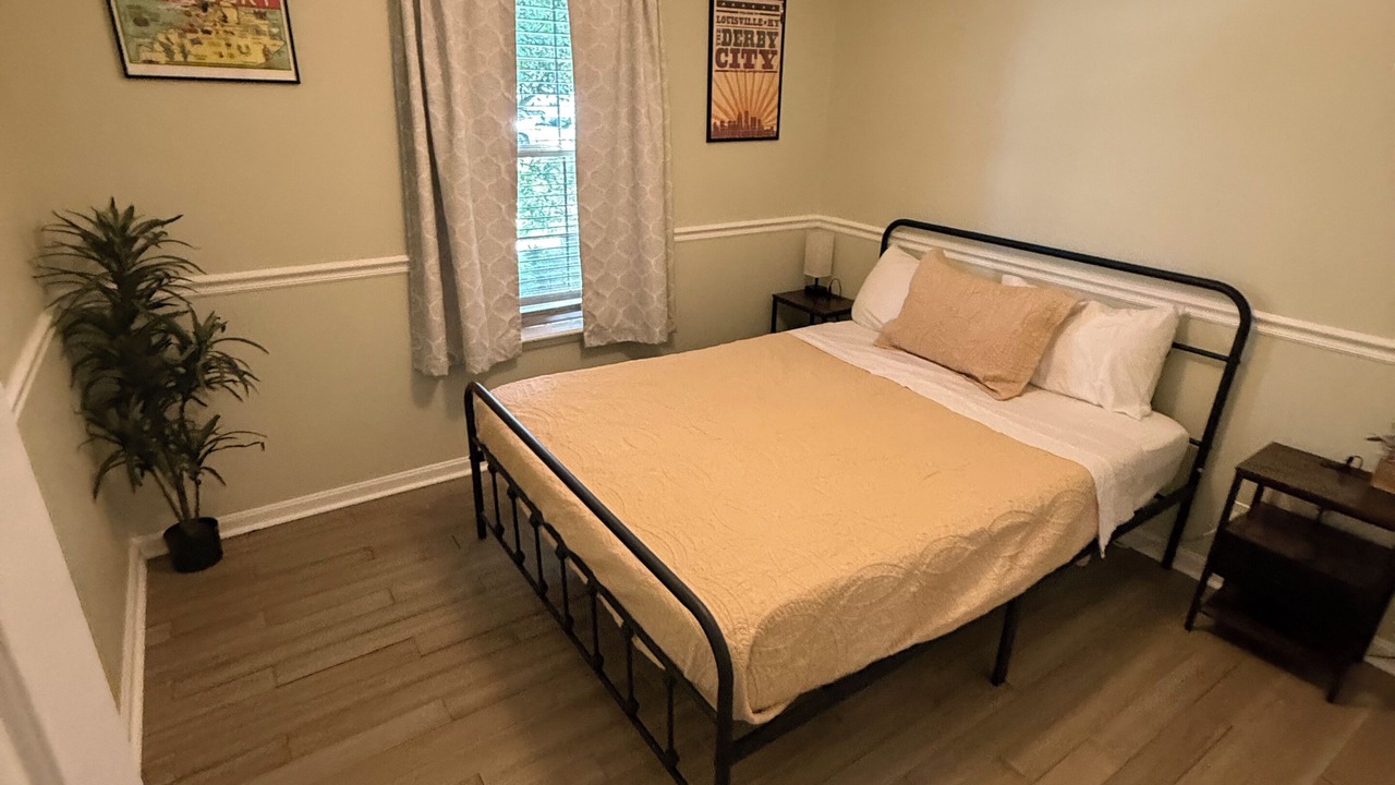 Photo of Bedroom in Shepherdsville