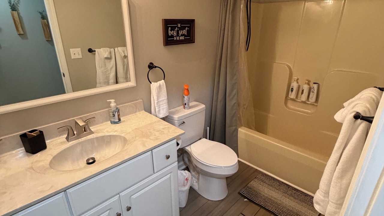 Photo of Bathroom in Shepherdsville
