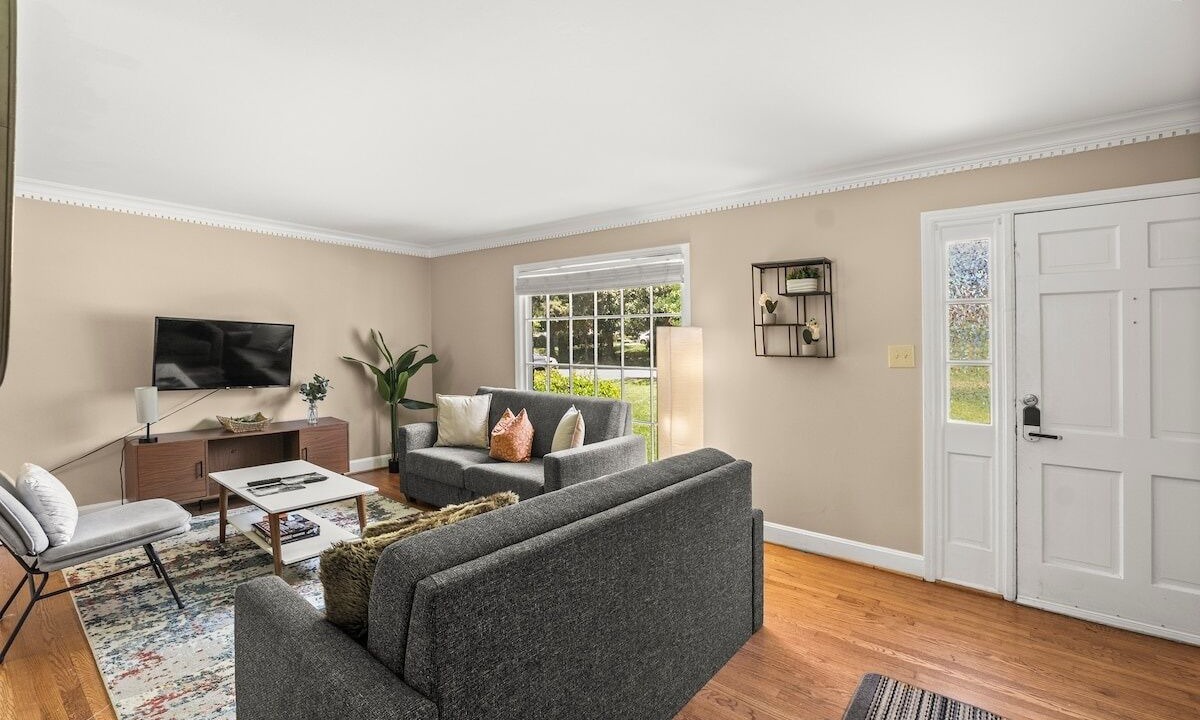 Photo of Livingroom in Charlotte
