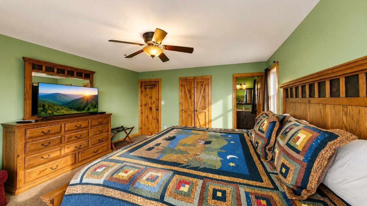 Photo of Bedroom in Smoky Mountains