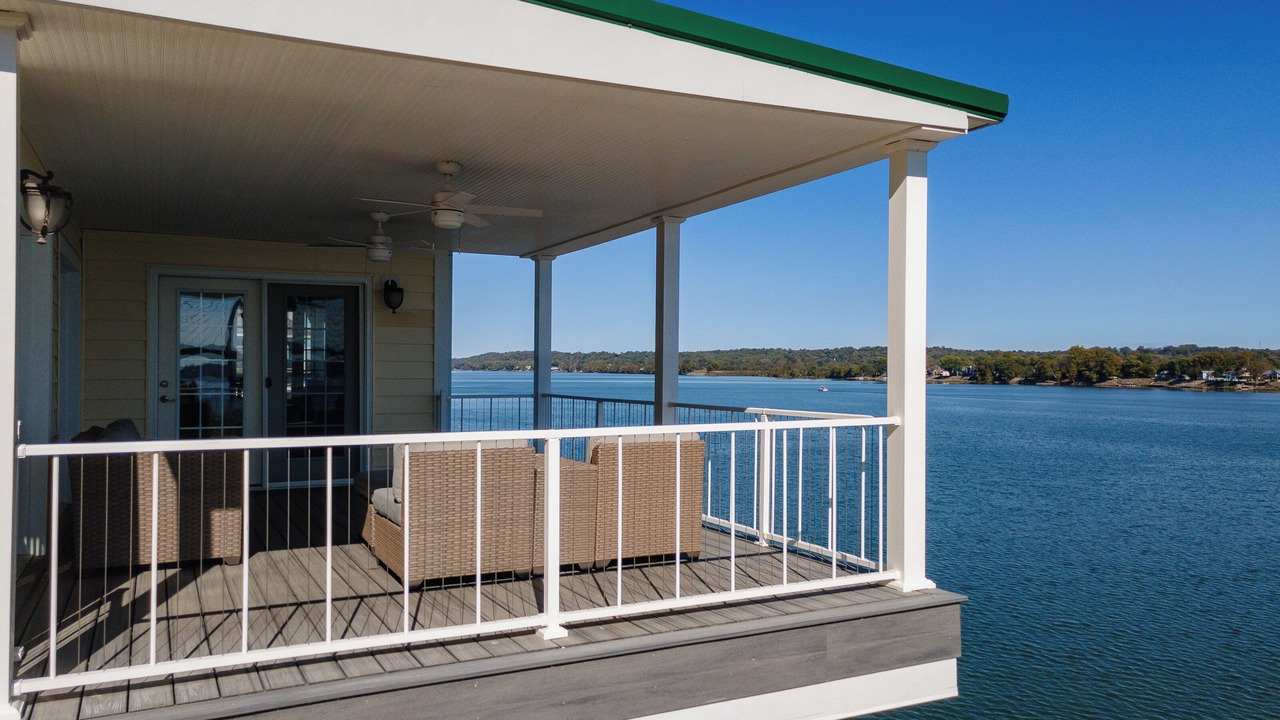Photo of Patio Balcony in Jeffersonville