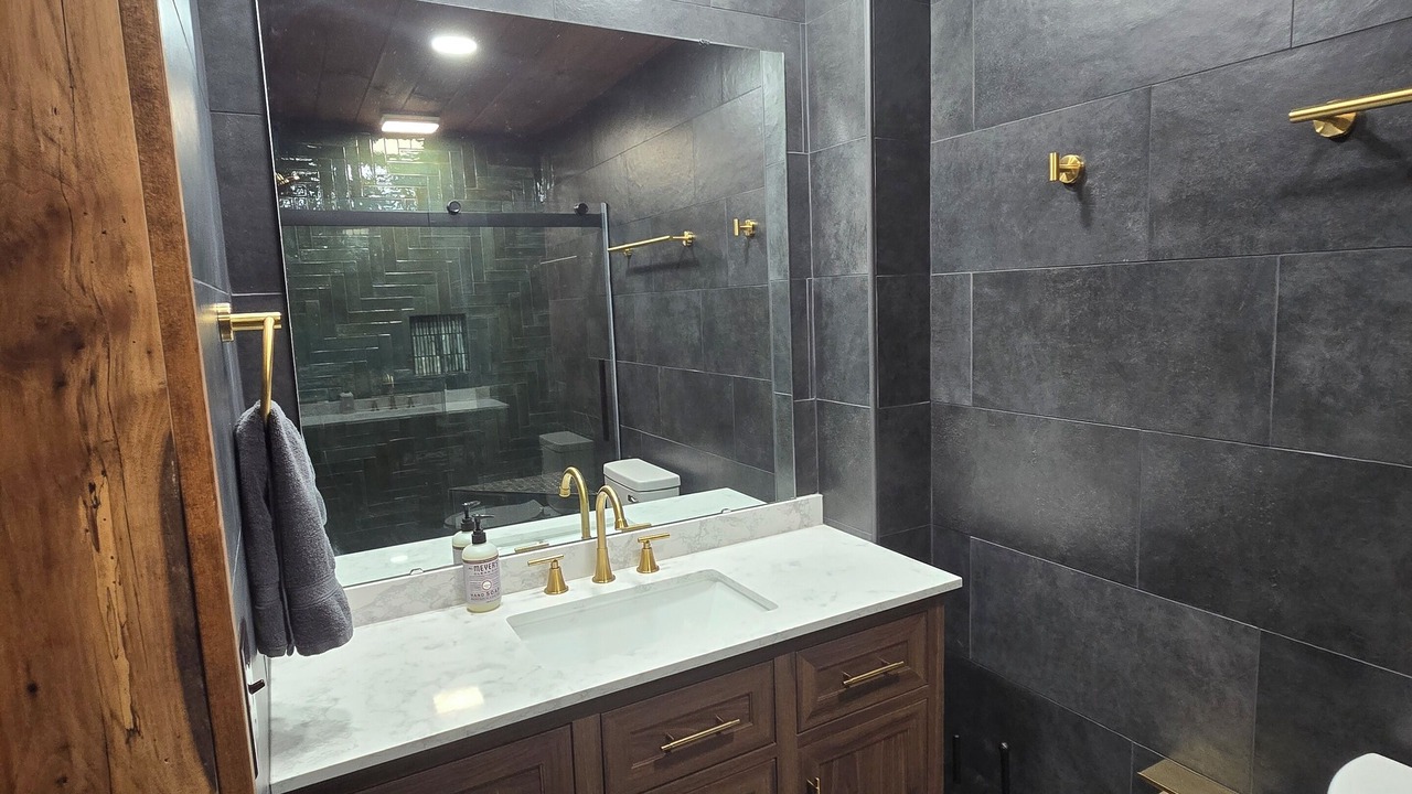 Photo of Bathroom in Pickens