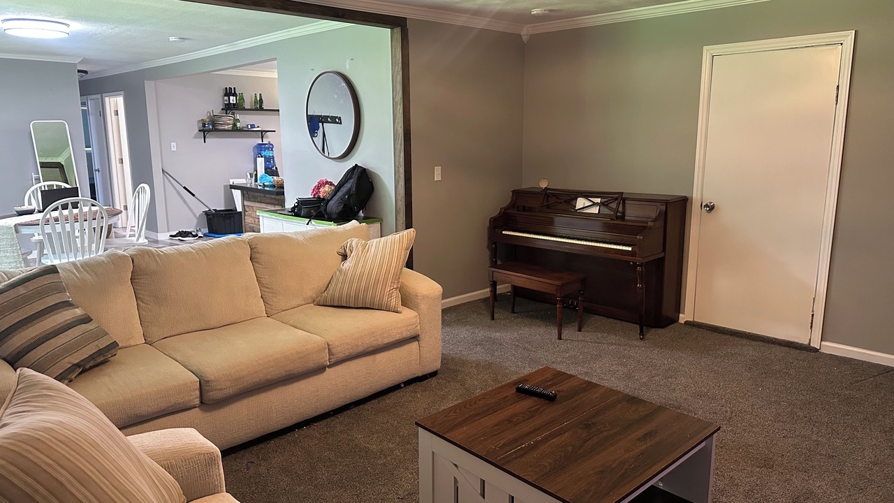 Photo of Livingroom in Mount Holly