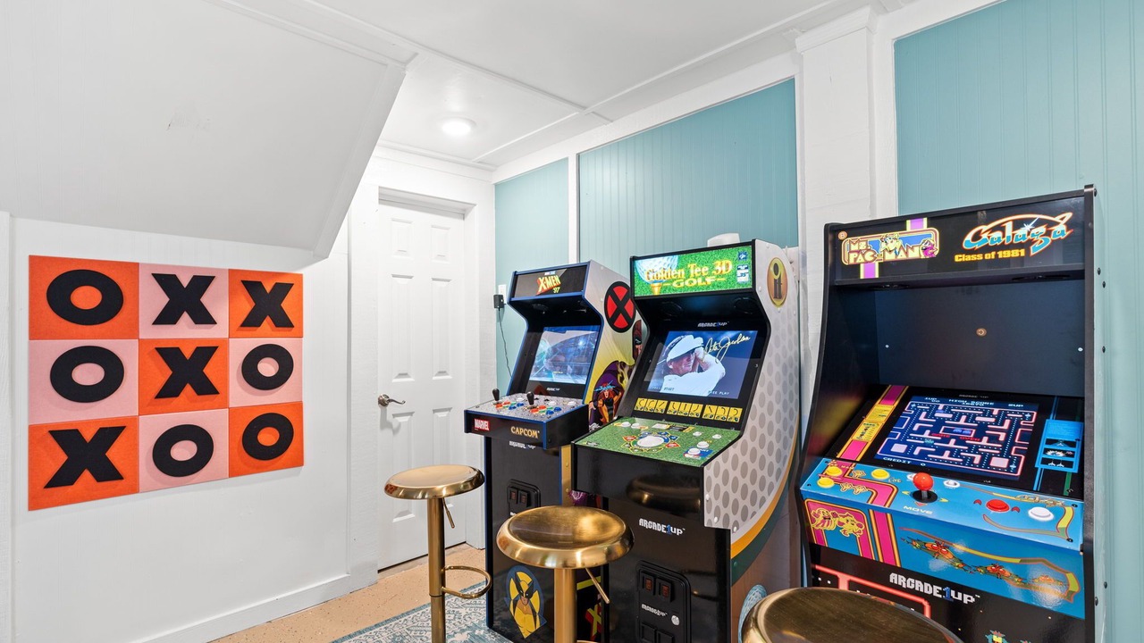 Photo of Bedroom in Oak Island