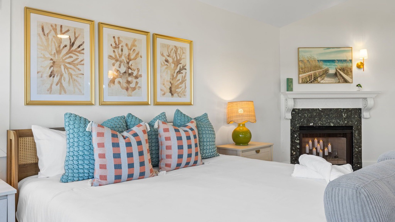 Photo of Bedroom in Oak Island