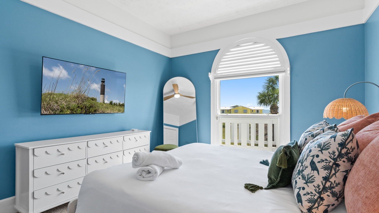 Photo of Bedroom in Oak Island