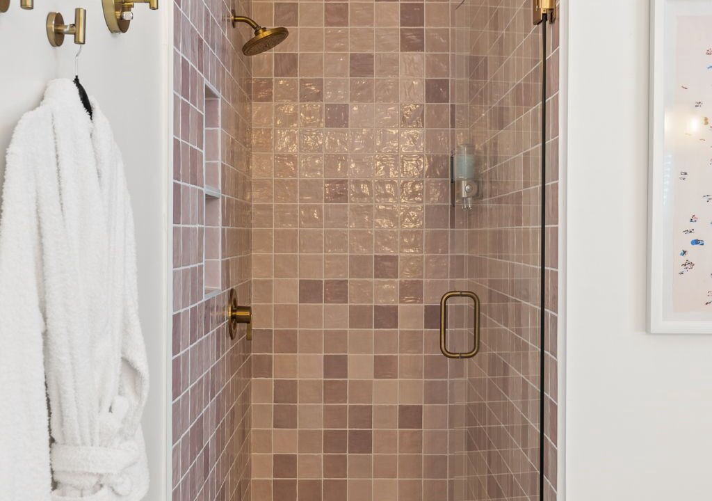 Photo of Bathroom in Oak Island