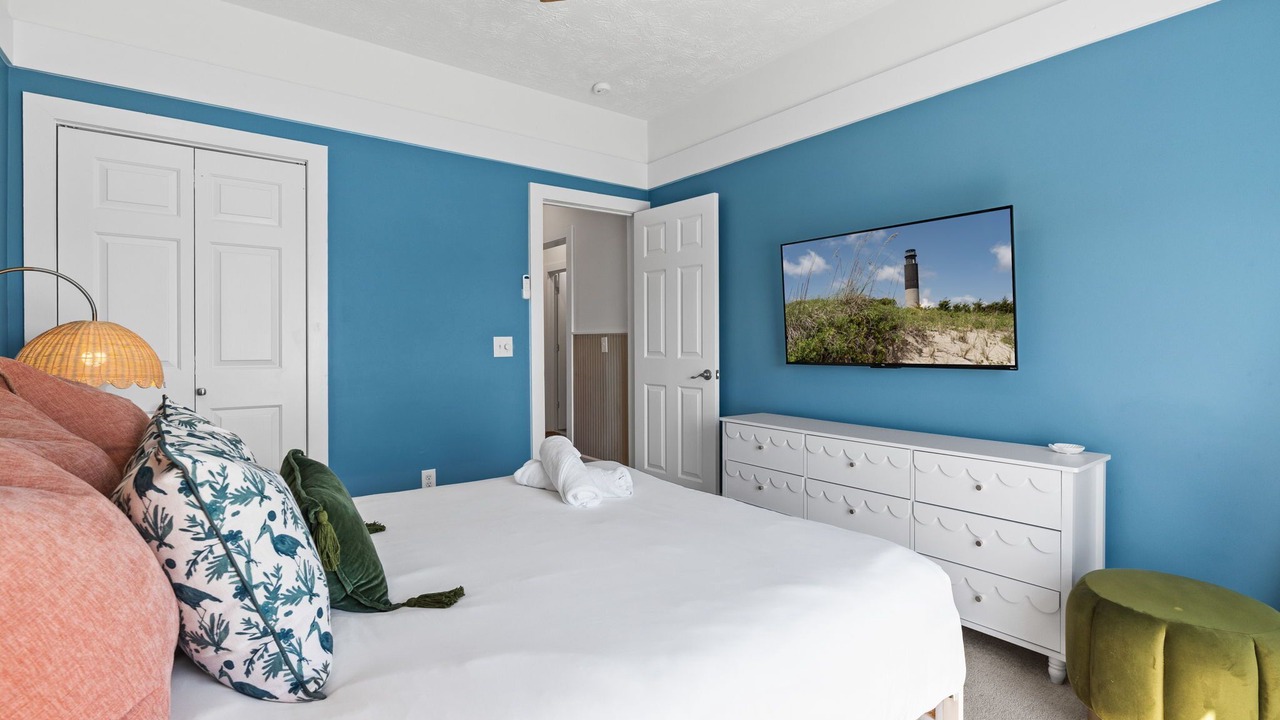 Photo of Bedroom in Oak Island