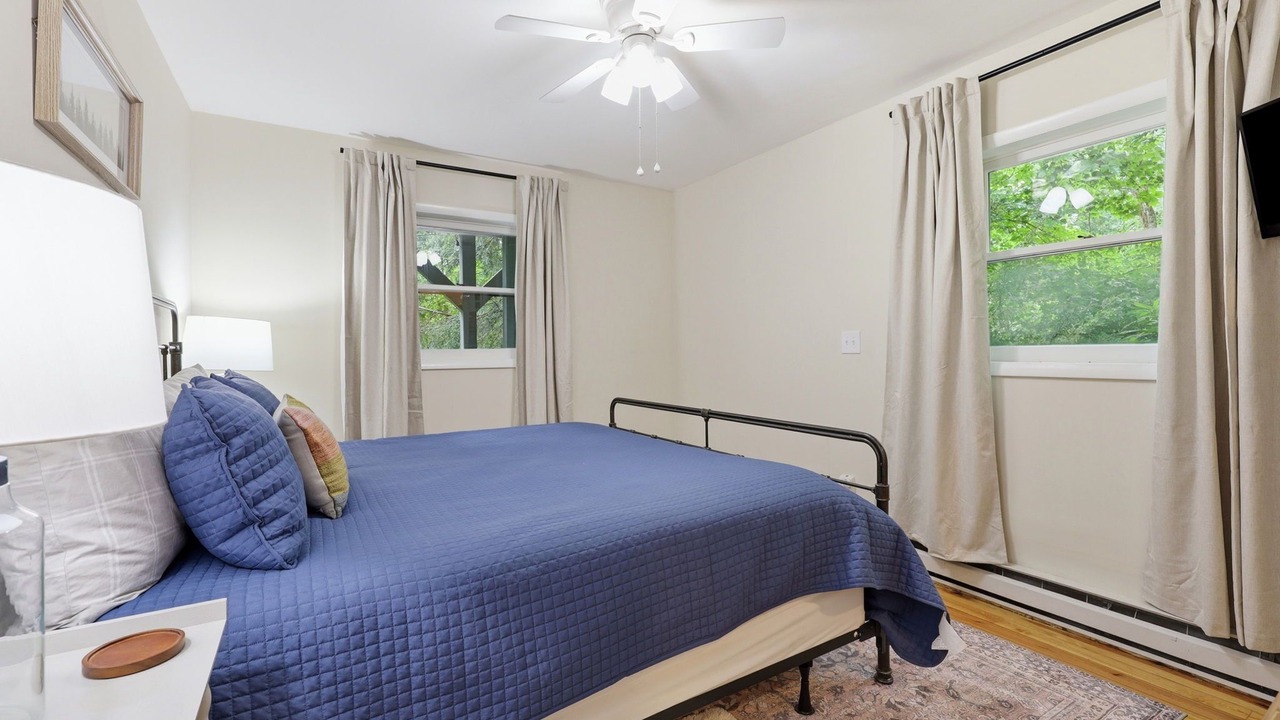 Photo of Bedroom in Mill Ridge