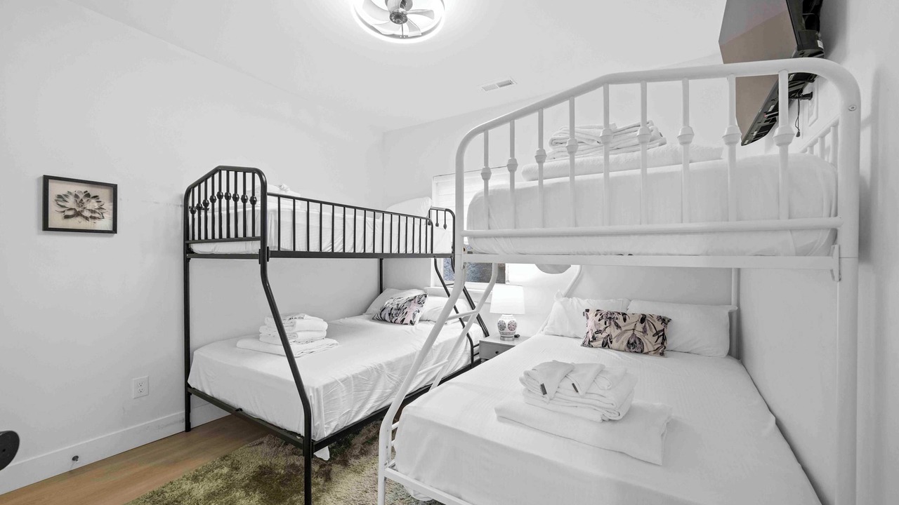 Photo of Bedroom in Dry Ridge