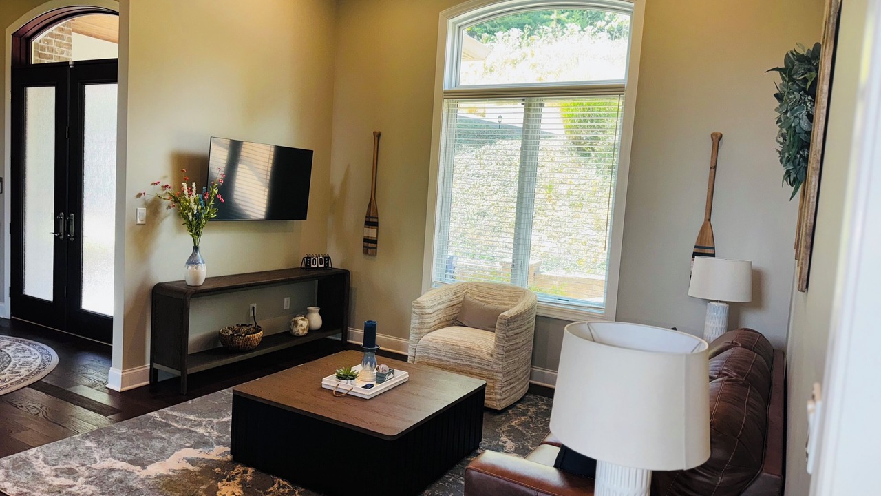 Photo of Livingroom in Big Creek