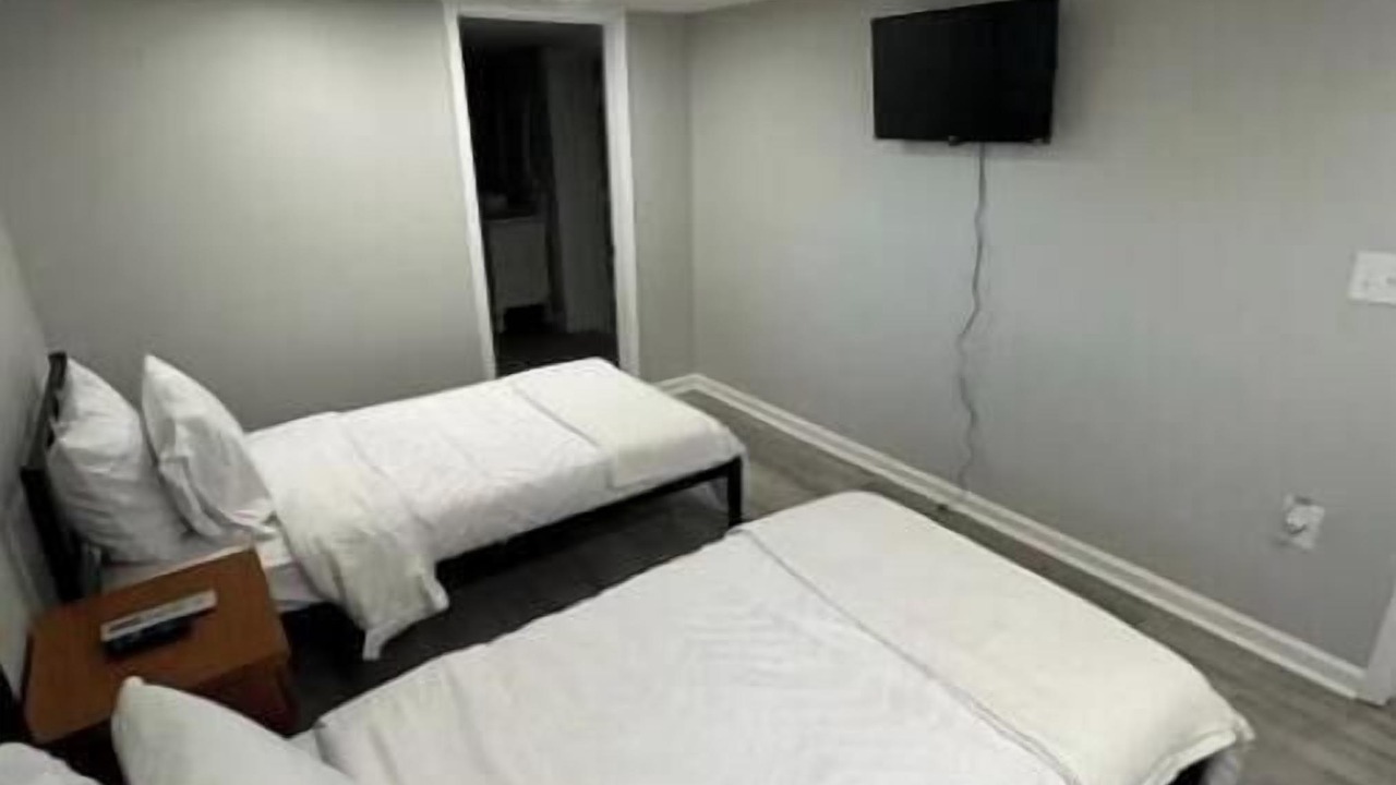 Photo of Bedroom in Bronston