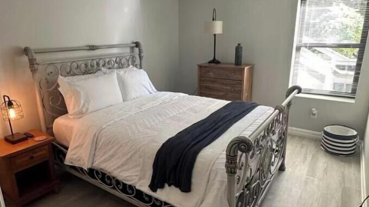 Photo of Bedroom in Bronston
