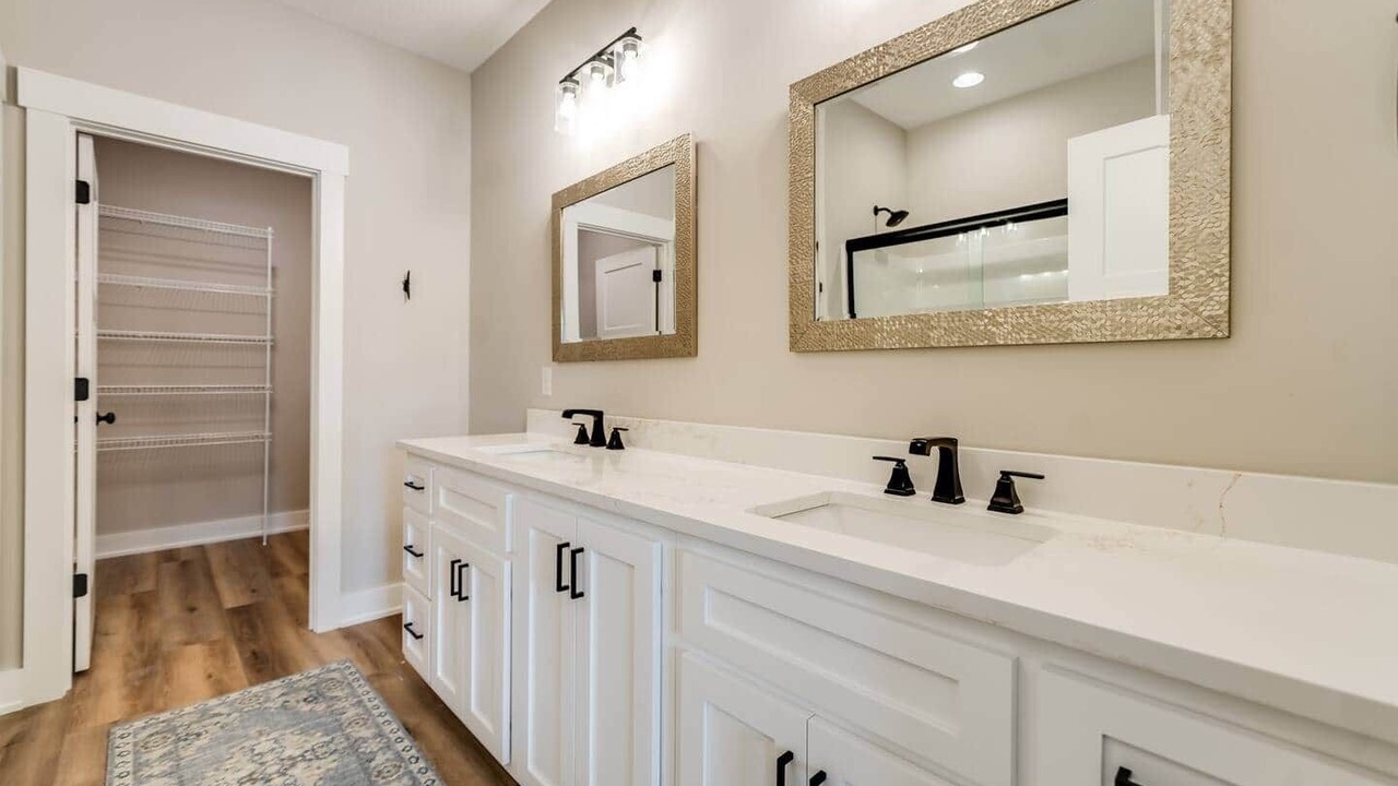 Photo of Bathroom in Clarkson