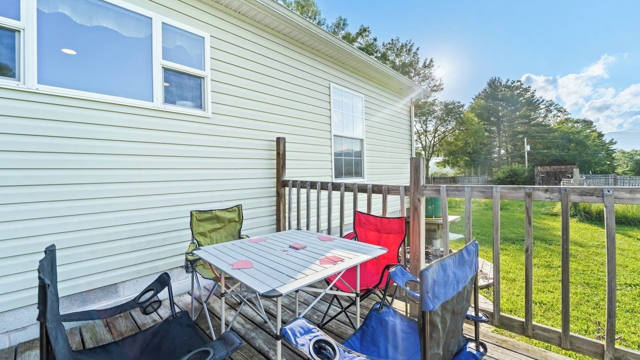 Photo of Outdoor in Edray