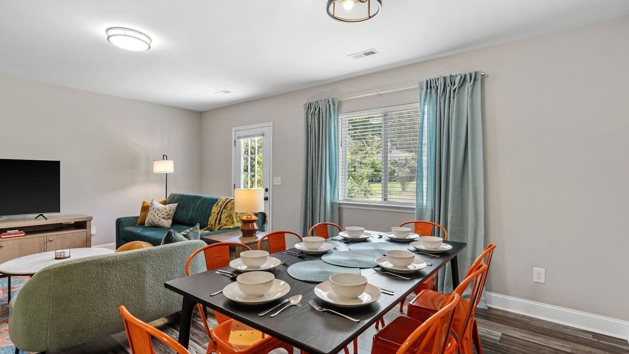 Photo of Livingroom in Taylors