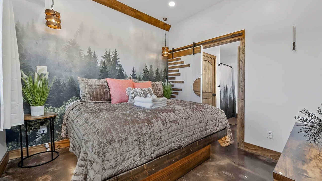 Photo of Bedroom in Saluda